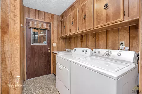 601 45th St, Bakersfield, CA 93301 photo 15