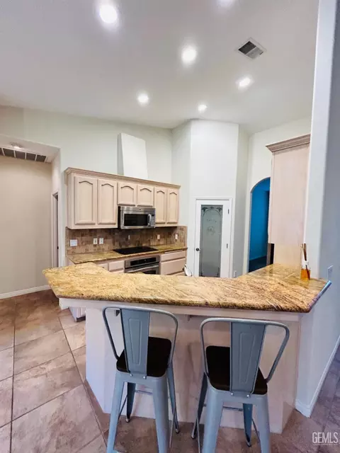 449 Quail Ct, Taft, CA 93268 photo 14