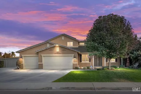7906 Valle De Baztan Dr, Bakersfield, CA 93314