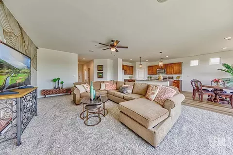 10300 Huslia River Ave, Bakersfield, CA 93311 photo 3