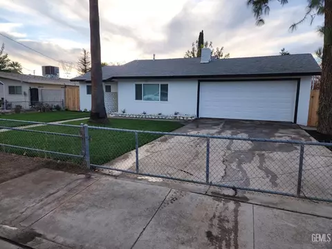 9908 San Fernando St, Lamont, CA 93241 photo 18