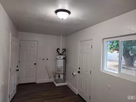 9908 San Fernando St, Lamont, CA 93241 photo 12