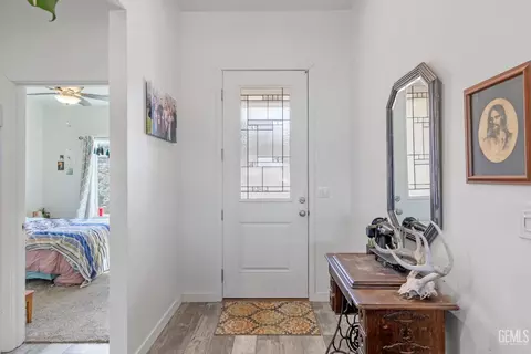 17481 Bold Venture Dr, Tehachapi, CA 93561 photo 3