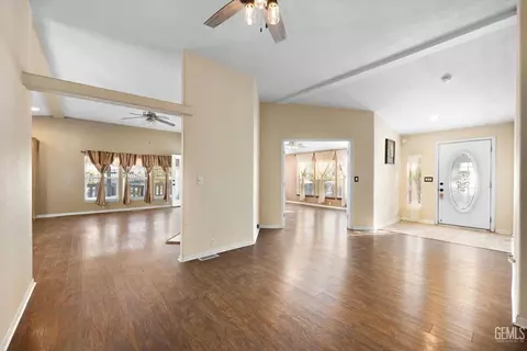 28138 Carousel Ave, Taft, CA 93268 photo 18