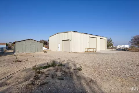 28138 Carousel Ave, Taft, CA 93268 photo 39