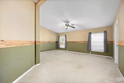28138 Carousel Ave, Taft, CA 93268 photo 25