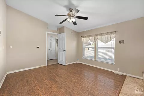 28138 Carousel Ave, Taft, CA 93268 photo 33