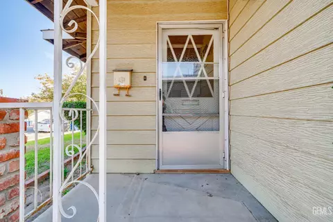 313 E San Emidio St, Taft, CA 93268 photo 33