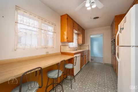 313 E San Emidio St, Taft, CA 93268 photo 18