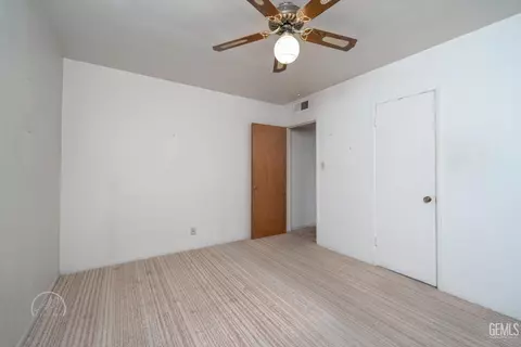 313 E San Emidio St, Taft, CA 93268 photo 11