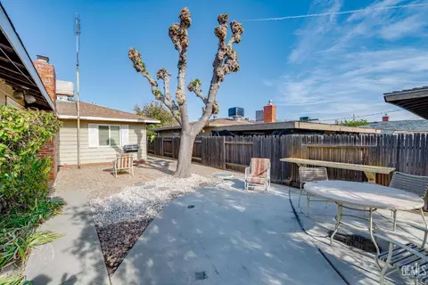 313 E San Emidio St, Taft, CA 93268 photo 22