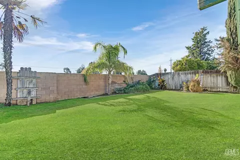 1109 Eubanks Ave, Bakersfield, CA 93307 photo 30