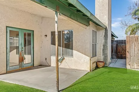 1109 Eubanks Ave, Bakersfield, CA 93307 photo 31