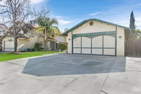 1109 Eubanks Ave, Bakersfield, CA 93307 photo 3