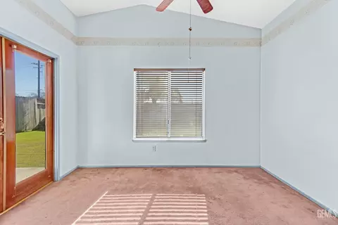 1109 Eubanks Ave, Bakersfield, CA 93307 photo 13