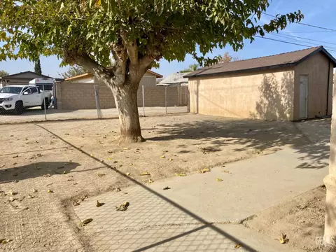 401 Jackson St, Taft, CA 93268 photo 12