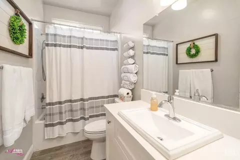 9001 Brook Shadow Way, Shafter, CA 93263 photo 14