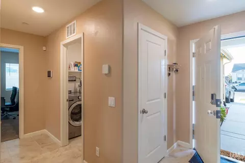 6110 Whaleback Ave, Bakersfield, CA 93313 photo 6