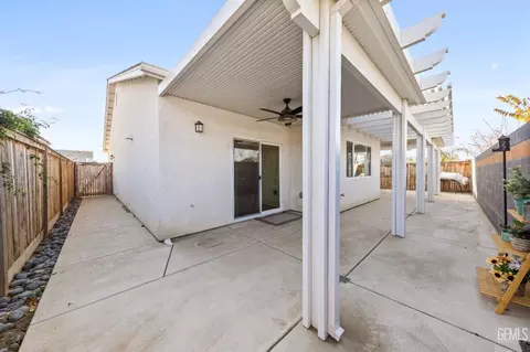 9032 Brook Shadow Way, Shafter, CA 93263 photo 26