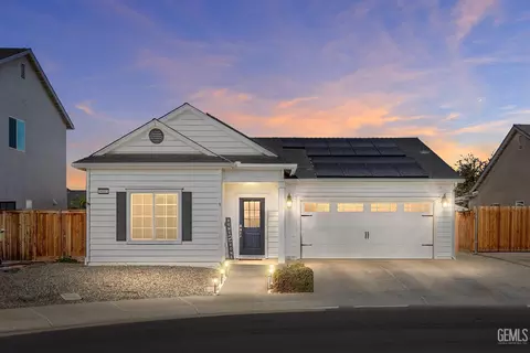 9032 Brook Shadow Way, Shafter, CA 93263 photo 1