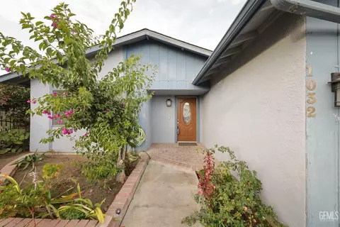 1032 Iris St, Wasco, CA 93280 photo 8