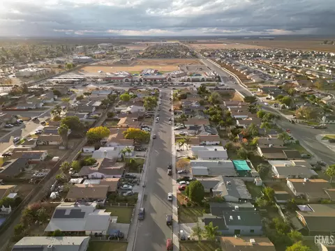 1032 Iris St, Wasco, CA 93280 photo 35