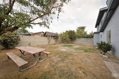 1032 Iris St, Wasco, CA 93280 photo 30