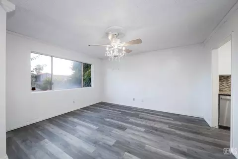 1032 Iris St, Wasco, CA 93280 photo 11