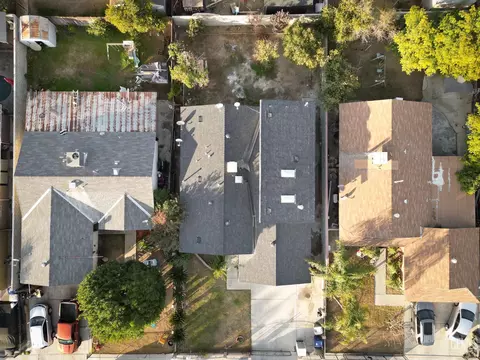 1032 Iris St, Wasco, CA 93280 photo 5