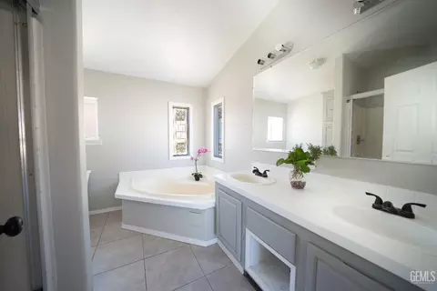 13933 Back Canyon Rd, Caliente, CA 93518 photo 12
