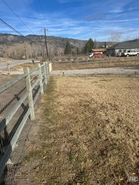 30000 N Lower Valley Rd, Tehachapi, CA 93561 photo 30