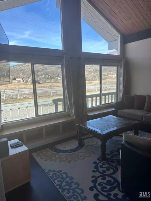 30000 N Lower Valley Rd, Tehachapi, CA 93561 photo 9