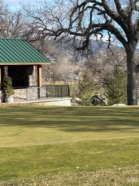 30000 N Lower Valley Rd, Tehachapi, CA 93561 photo 35