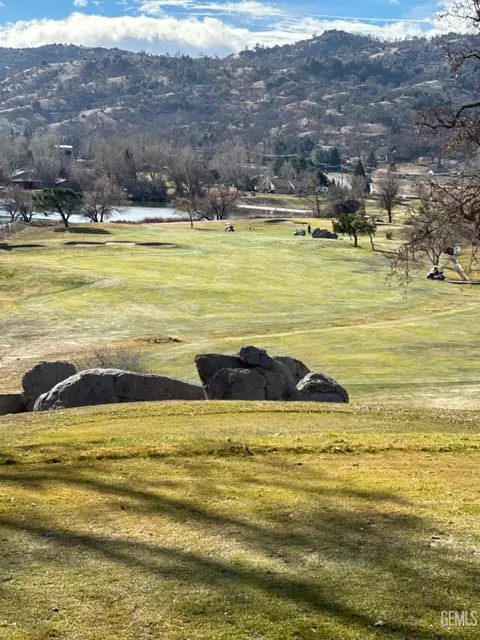 30000 N Lower Valley Rd, Tehachapi, CA 93561 photo 33