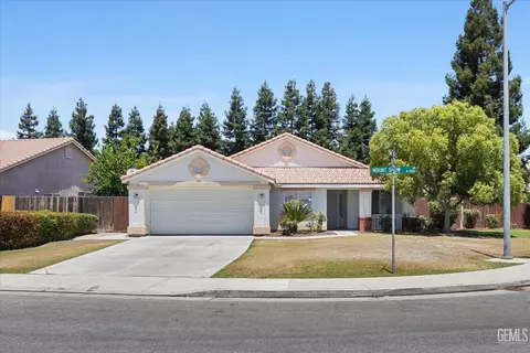 4513 Pueblo Peak Way, Bakersfield, CA 93311