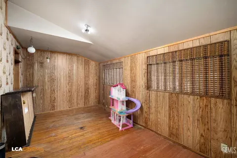 Other - 831 Oleander St, Taft, CA 93268 photo 8 of 10