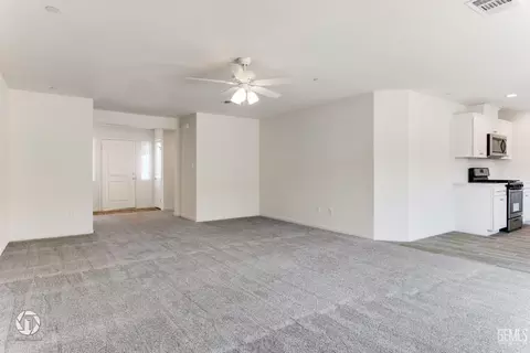 616 Sinatra Way, Shafter, CA 93263 photo 9