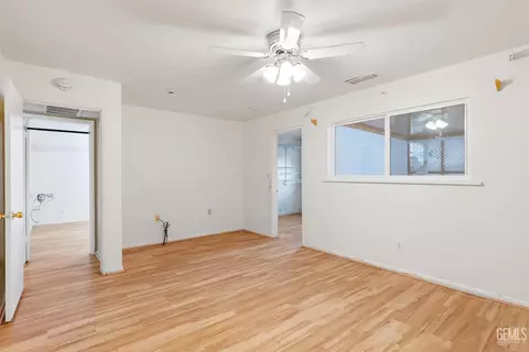 904 Kelton St, Tehachapi, CA 93561 photo 15