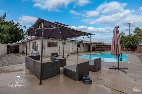540 Harris Dr, Shafter, CA 93263 photo 33