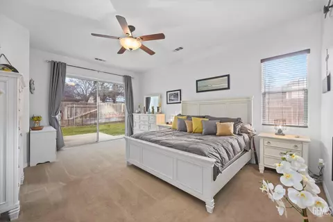 Bedroom - 314 Pine Falls Dr, Bakersfield, CA 93314 photo 2 of 8