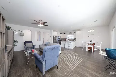 9705 Evansburg Ave, Bakersfield, CA 93311 photo 24