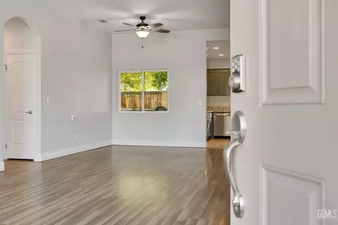 308 Amber St, Taft, CA 93268 photo 7