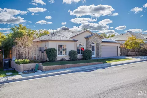 308 Amber St, Taft, CA 93268 photo 2