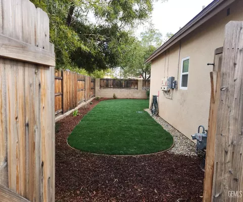 308 Amber St, Taft, CA 93268 photo 5