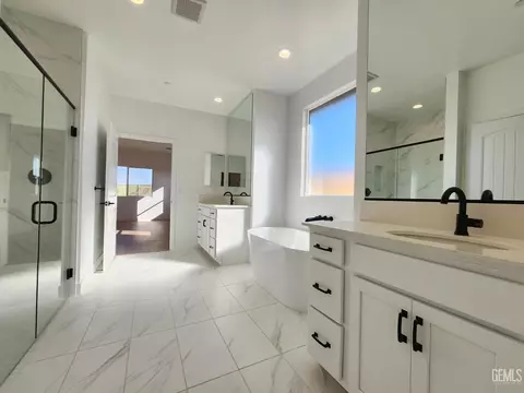 11802 Pendulum Dr, Bakersfield, CA 93306 photo 16