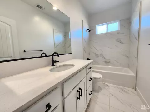 11802 Pendulum Dr, Bakersfield, CA 93306 photo 11