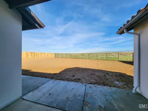 11802 Pendulum Dr, Bakersfield, CA 93306 photo 21