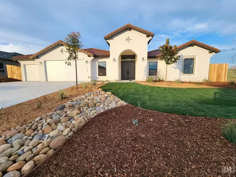 11802 Pendulum Dr, Bakersfield, CA 93306 photo 1