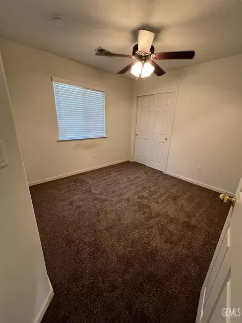 320 Pilgrim Ave, Taft, CA 93268 photo 21