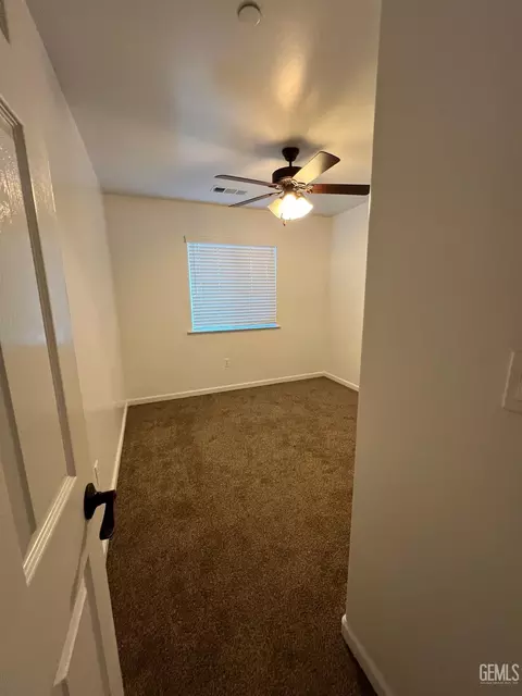 318 Sunset Ln, Taft, CA 93268 photo 8